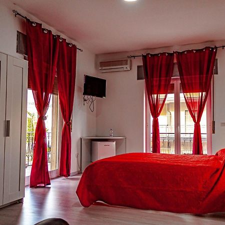 Bed End Breakfast Mediterraneo スカレア エクステリア 写真