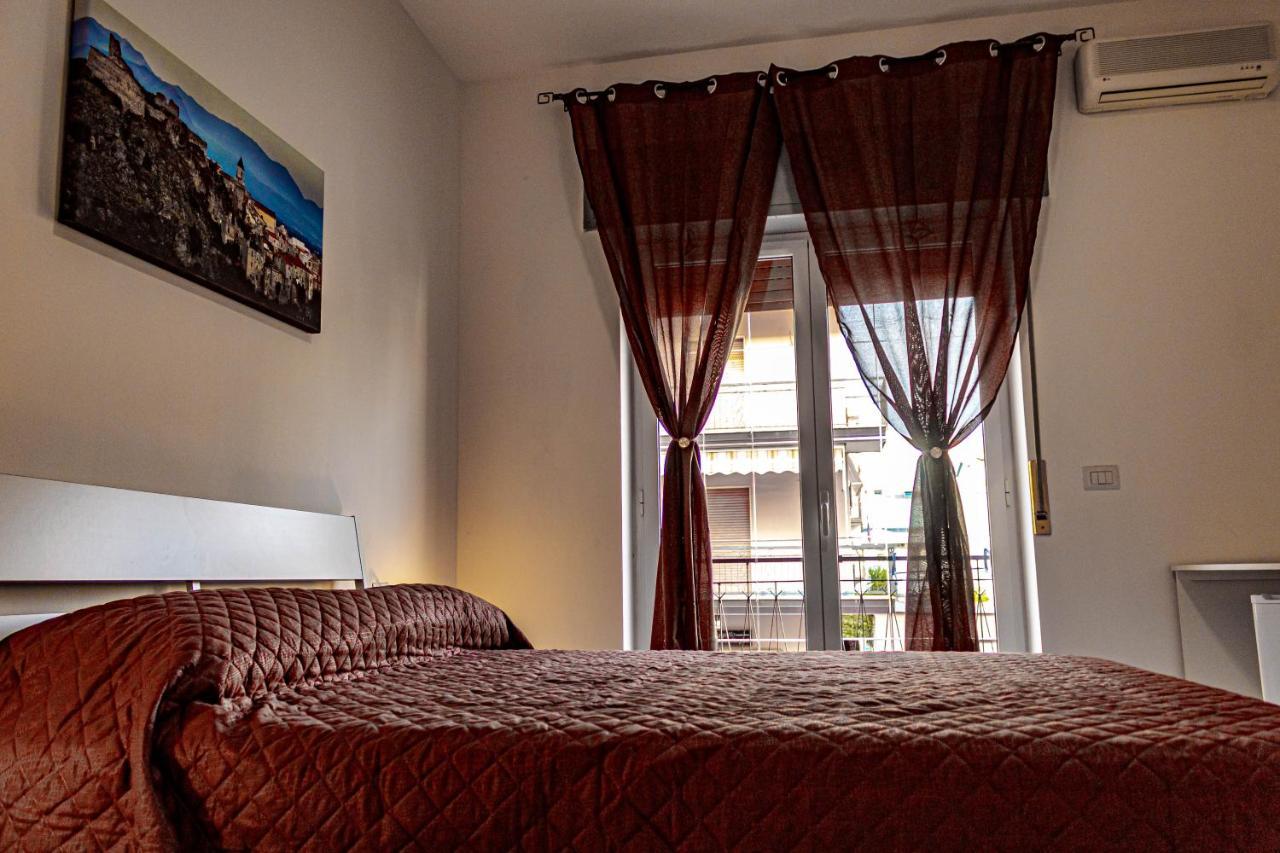 Bed End Breakfast Mediterraneo スカレア エクステリア 写真